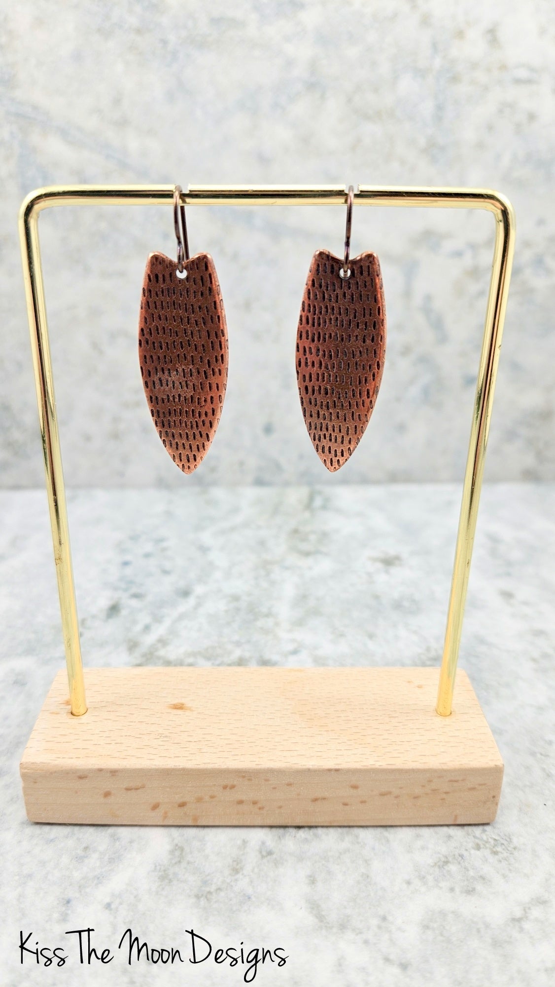 Copper Dash Mark Point Earrings