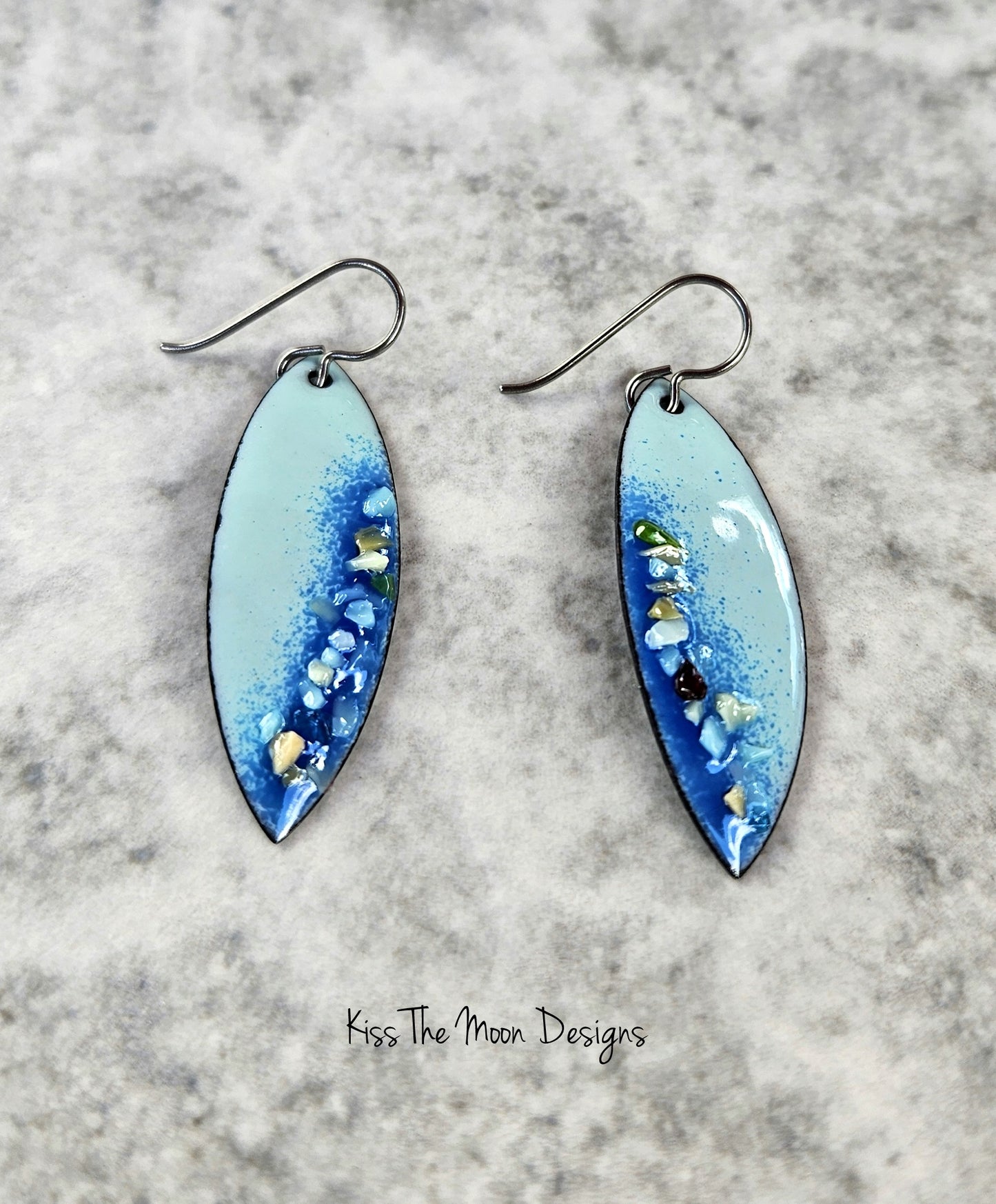 Blue Pointed Leaf with Colored Glass Accents