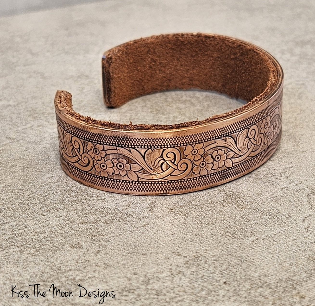 Scrolling 3 Flower Copper Cuff