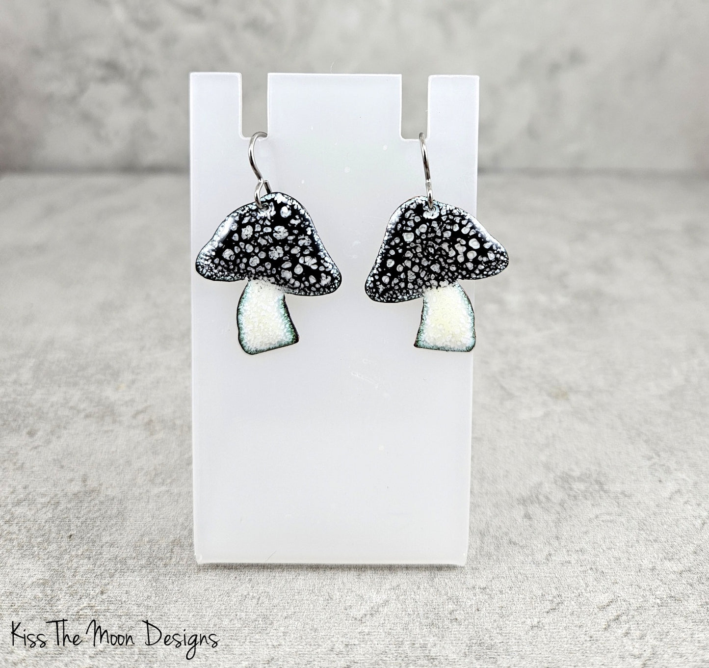 Crackle Enamel Mushroom Earrings - Black