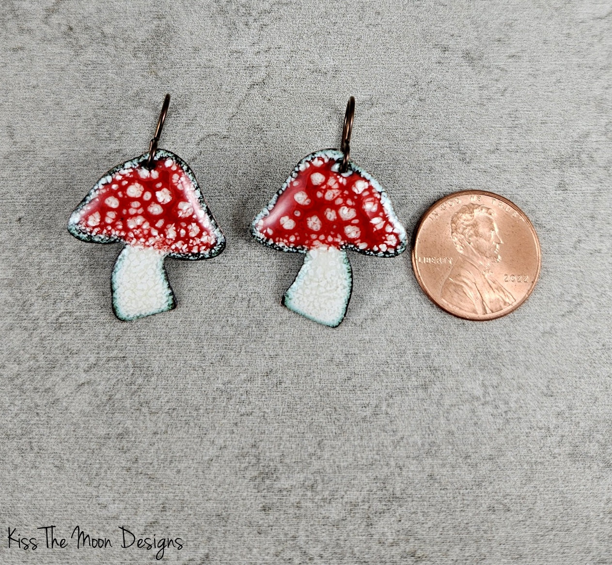 Crackle Enamel Mushroom Earrings - Red