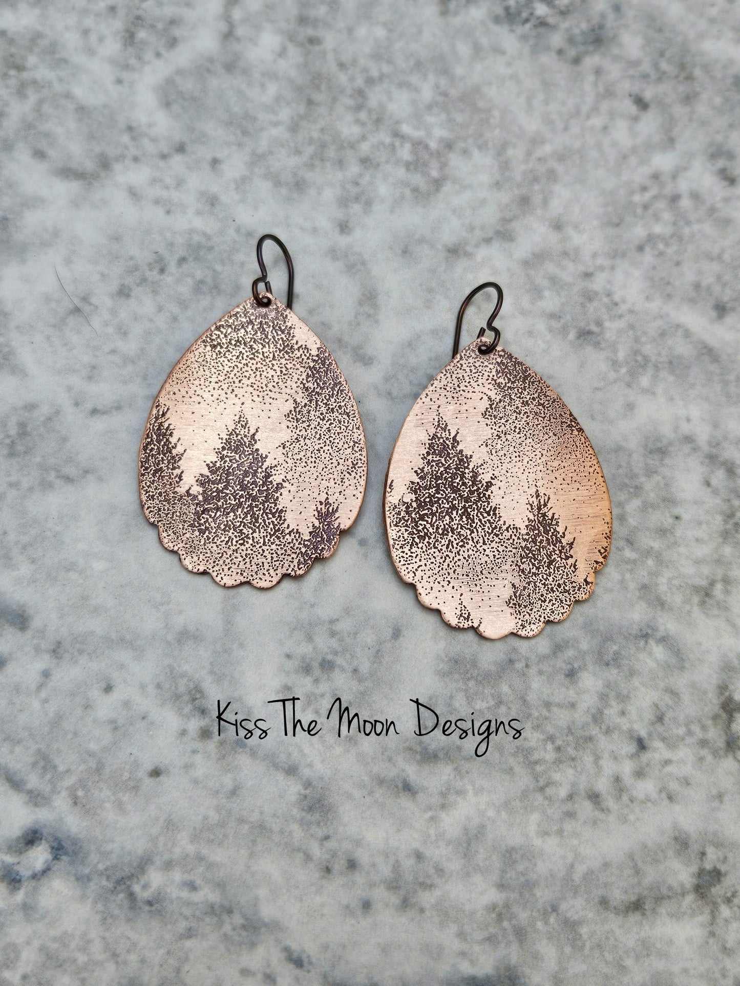 Whispering Pines Scalloped Edge Copper Earrings